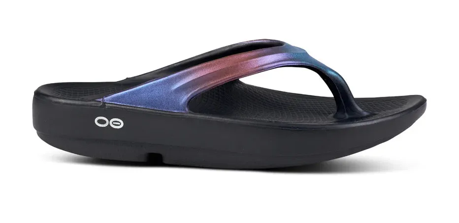 WOMEN'S OOFOS OOLALA LUXE SANDAL | MIDNIGHT SPECTRE